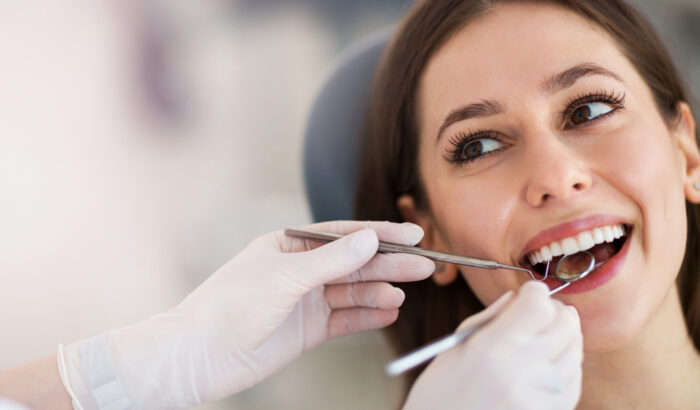 Smile straightening in Bury: straights aligners vs traditional braces